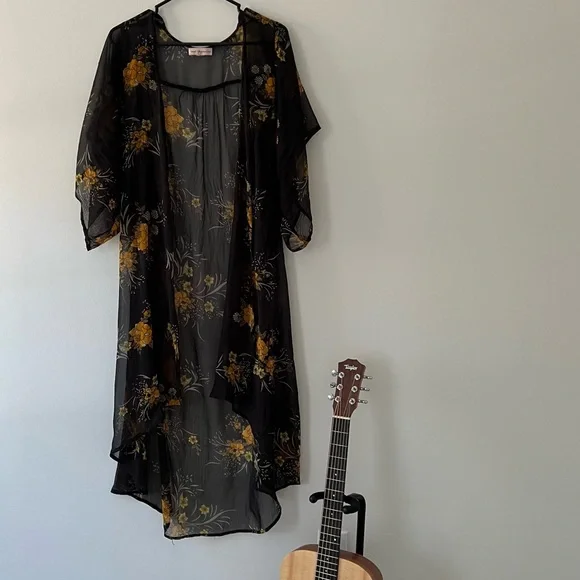 Band of gypsies black flowered boho duster - Picture 8 of 12